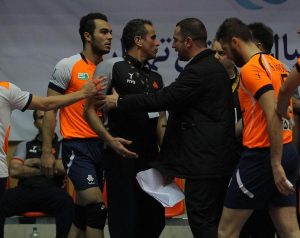 photo 2017 02 20 22 03 32 300x238 - مسعود آرمات:متاسفم که بازیکن حریف از زیر تور به من فحاشی می&zwnj;کند