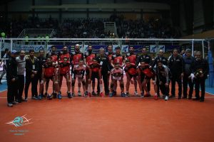 bl14890050261197 300x200 - تاج قهرمانى ليگ سى ام بر سر سرمايه داران/ پيكان باز هم دستش به جام نرسيد.