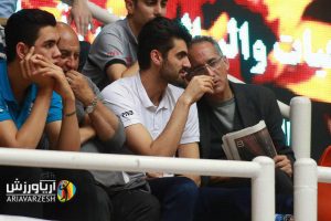photo 2017 03 12 22 07 12 1 300x200 - حواشى کامل بازى دوم فينال؛ بهداد سليمى در خانه واليبال تهران/ امير غفور در جايگاه ويژه