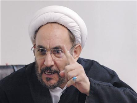 دستيار ويژه روحاني: هدف از انتشار فيشهاي حقوقي انتخابات 96 است/ميخواهند دولت را سرگرم