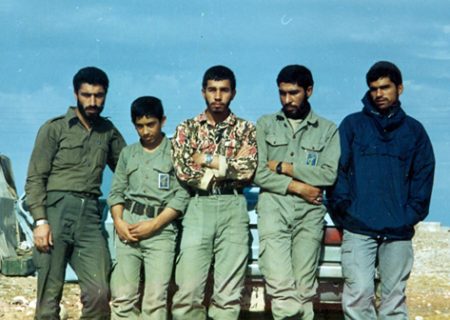 کبوتران پرواز(شهیدان صمد حاجیلو و بهروز آهندوست قلم حسین غفاری)