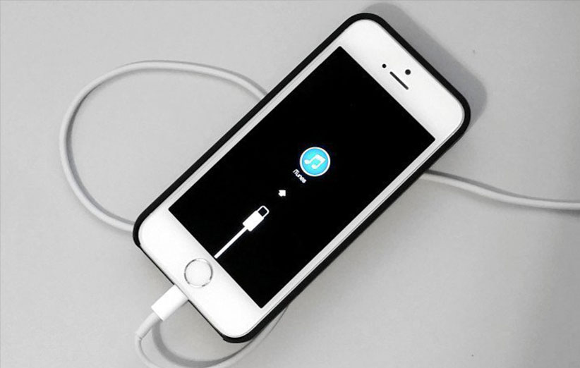 iOS 10.0.2 منتشر شد؛ مشکلات کار با هدفون از بین رفت