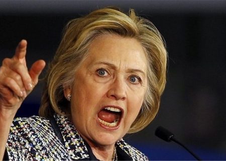 آیا بررسی مجدد ایمیل های کلینتون موجب شکست وی خواهد شد؟