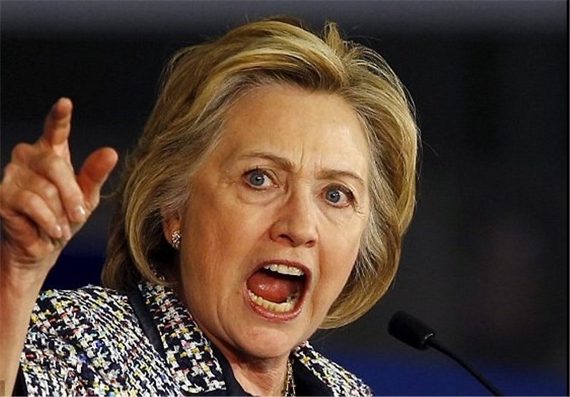 آیا بررسی مجدد ایمیل های کلینتون موجب شکست وی خواهد شد؟