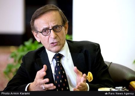 آمریکا عاشق برجام است و آن را پاره نمی‌کند/ زمان مذاکره با تیم مذاکره ‌کننده در ارتباط بودم/ ظریف آمریکاشناس نیست/ اگر مصدق زنده شود و قراردادهای نفتی را بخواند خودکشی می‌کند