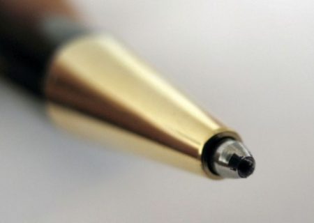 کشور چین بالاخره به تکنولوژی ساخت نوک خودکار دست پیدا کرد!