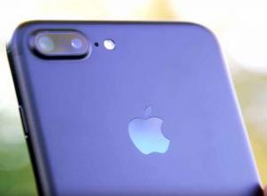 آتش گرفتن اولین تلفن هوشمند آیفون (7) !!!!!