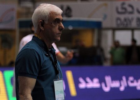 برقی: پیکان کم اشتباه تر بازی کرد و برنده شد/ آماده رویارویی با سایپا می شویم