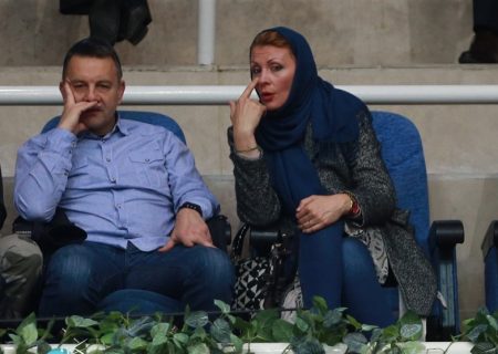 کولاکوویچ: مربیان و بازیکنان ایرانی یاد نگرفته اند که به داور اعتراض نکنند/ بارها دیدم بازیکنان به سمت میز منشی هجوم می برند