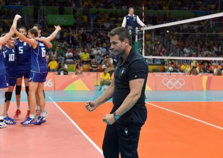 بلنجینی با ترک لوبه همچنان سرمربی تیم ملی والیبال ایتالیا باقی ماند