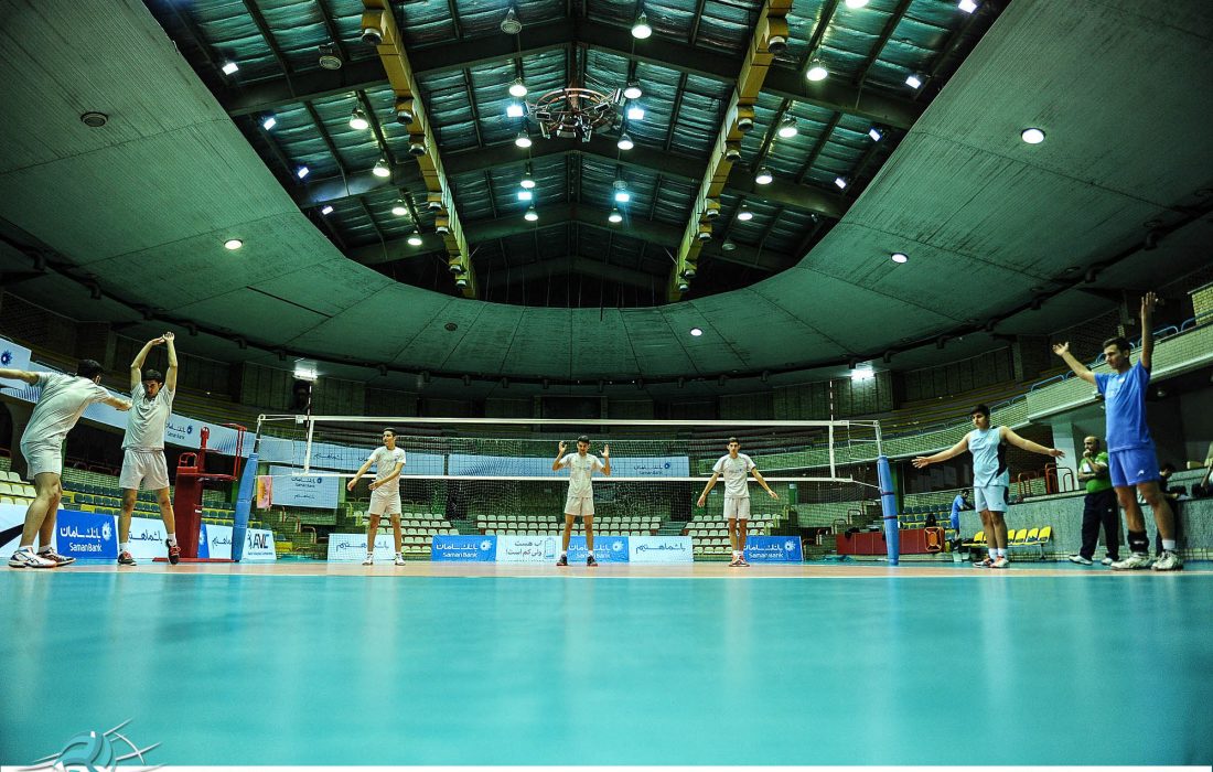 عطایی 18 بازیکن را به اردوی نهایی دعوت کرد.