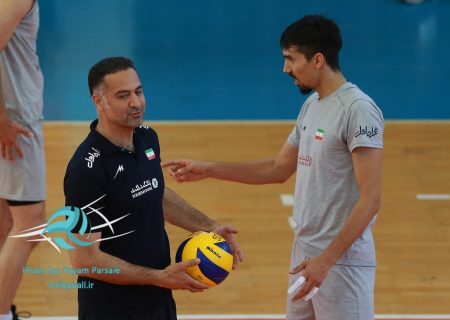 اکبری: کولاکوویج نیاز دارد همه بازیکنان را به خوبی بشناسد/ دیدارهای تدارکاتی ما را به آمادگی لازم می رساند