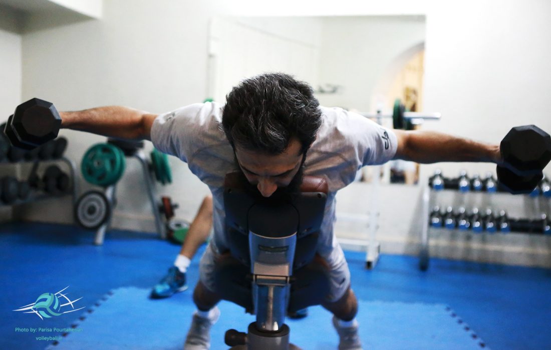 شاگردان ایگور با تمرینات بدنسازی شروع کردند