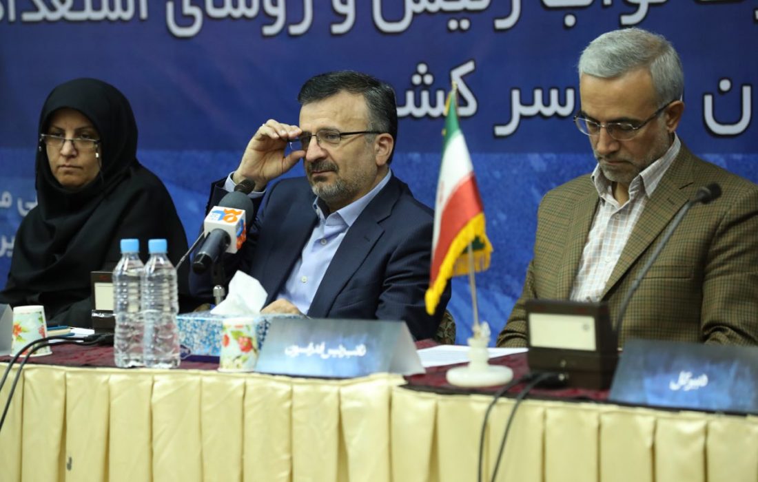 داورزنی: جوانان نمره قبولی گرفتند