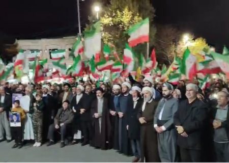تجمع حماسی مردم ارومیه در لبیک به ندای رهبری