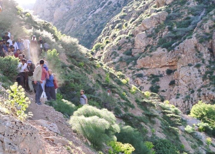سقوط از ارتفاع در روستای شکل آباد ارومیه یک فوتی بر جای گذاشت