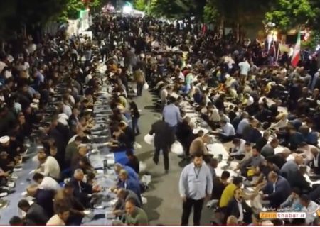 غدیر در خیابان انقلاب؛ برپایی بزرگترین سفره اطعام علوی در میاندوآب