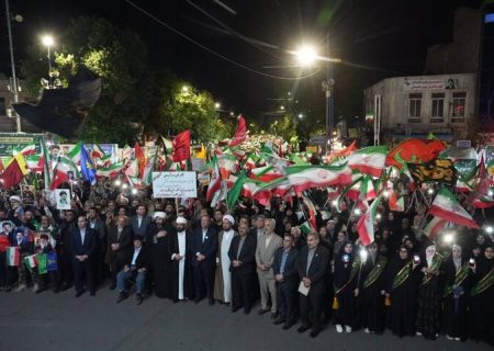 مردم ارومیه: «بزن که خوب می زنی»؛ موج ۹۹ پرشورتر از هر شب