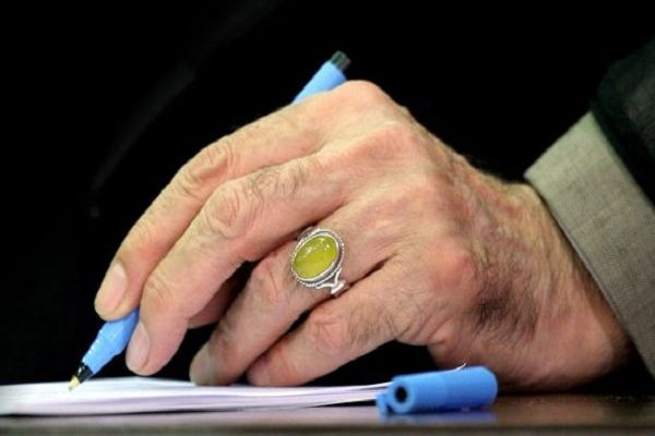 ۵۸ نفر از محکومان دادگاه های آذربایجان غربی شامل عفو رهبری شدند