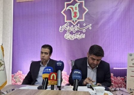نخبگان باید ضمن شناخت ظرفیت‌های آذربایجان‌ غربی را معرفی کنند